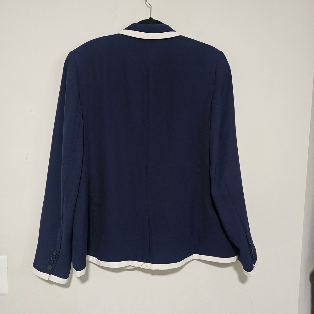 Lauren Ralph Lauren Georgette Blazer Women 16 Navy Blue Crest Trim Nautical - Picture 2 of 9